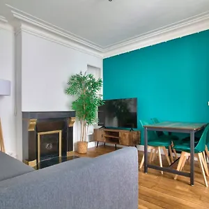Luxurious 1 Bedroom Notre Dame De Monge Free Netflix , Parigi Francia